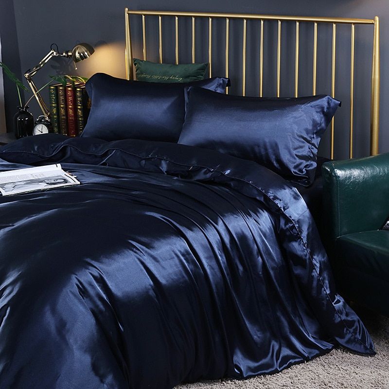 LuxeGlow - Satin Bed Set with Cotton Feel