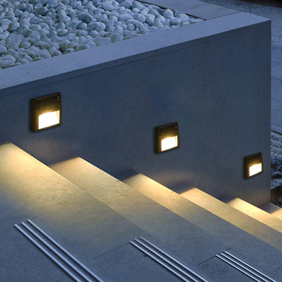 EcoGlow – Waterproof LED Solar Outdoor Lights