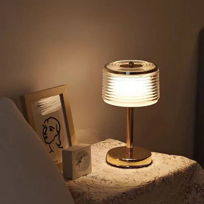 LuminousHalo – Sleek Ring-Shaped Light