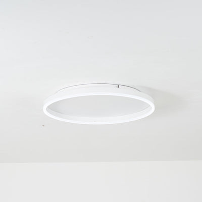 ArishaBeam – Elegant Metal LED Ceiling Lamp