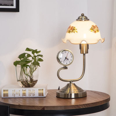 BloomGlow – Country Style Table Lamp
