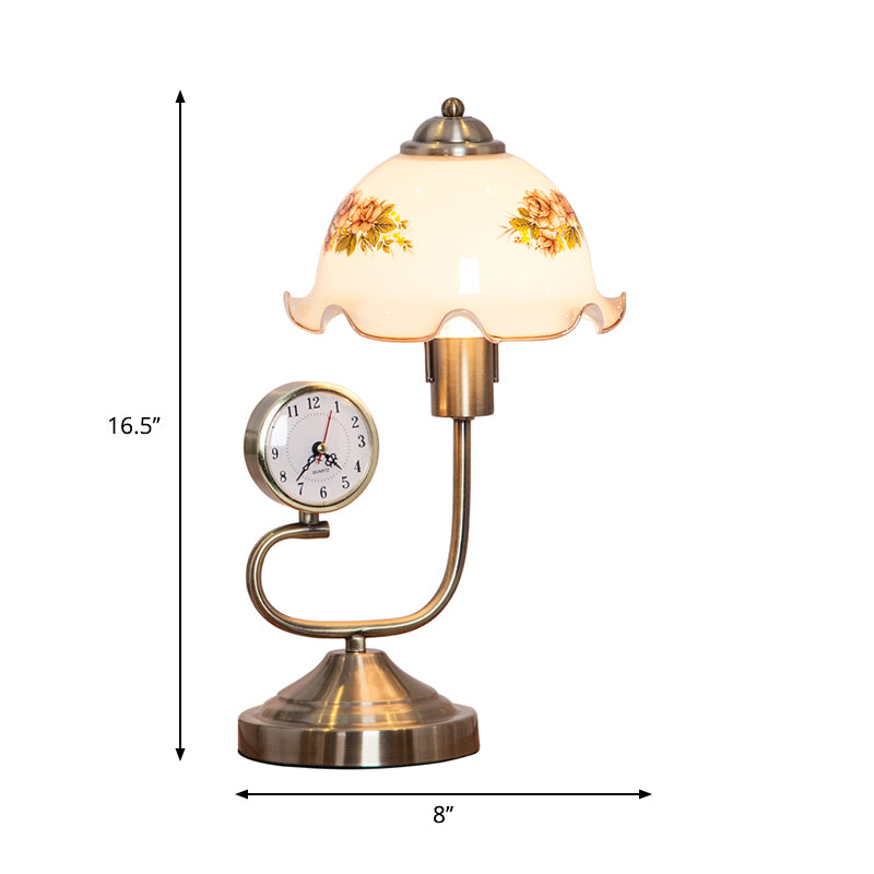 BloomGlow – Country Style Table Lamp
