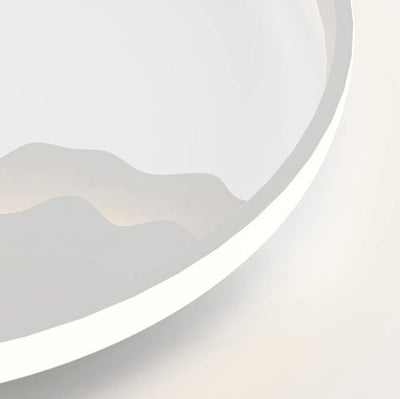 CurveLume – Stylish Wave-Design Wall Light