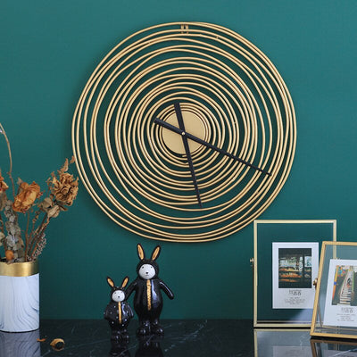 LuxeStar - Elegant Gold Wall Clock