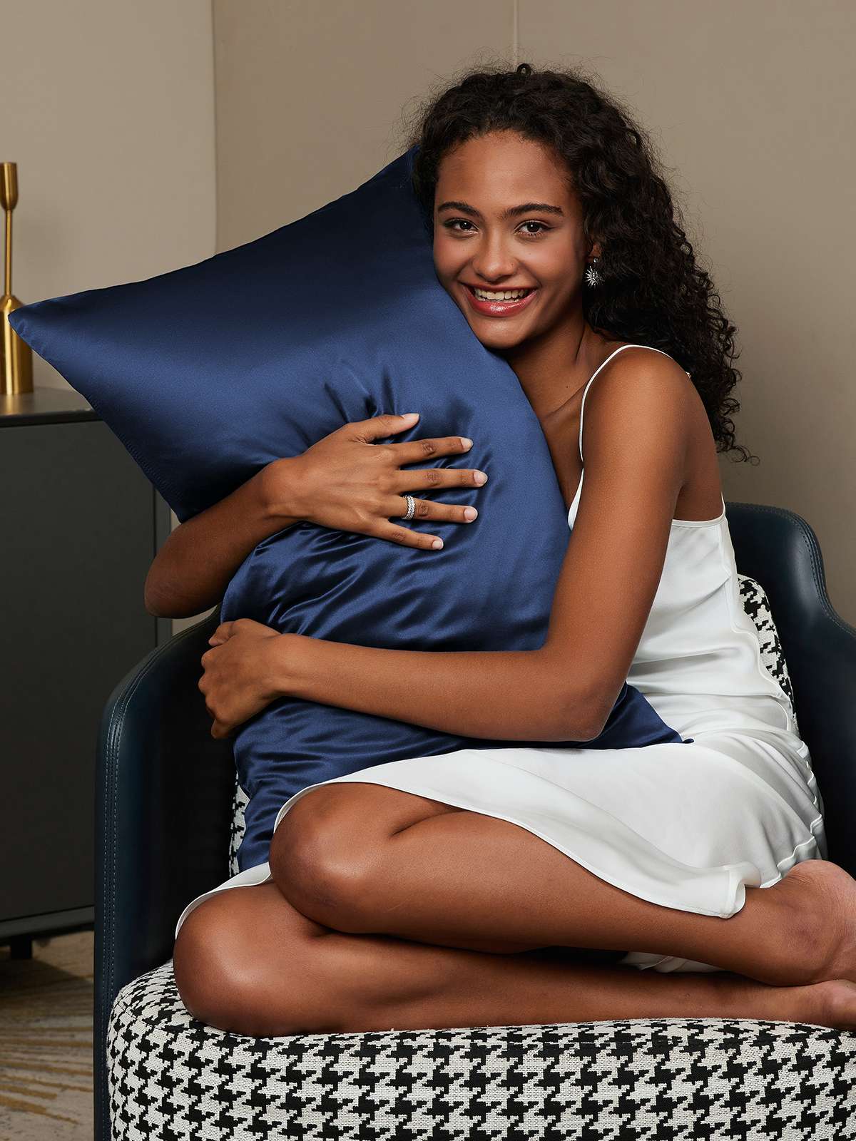 OpulentSilk - Luxurious 100% Silk Pillowcase (Hidden Zipper)