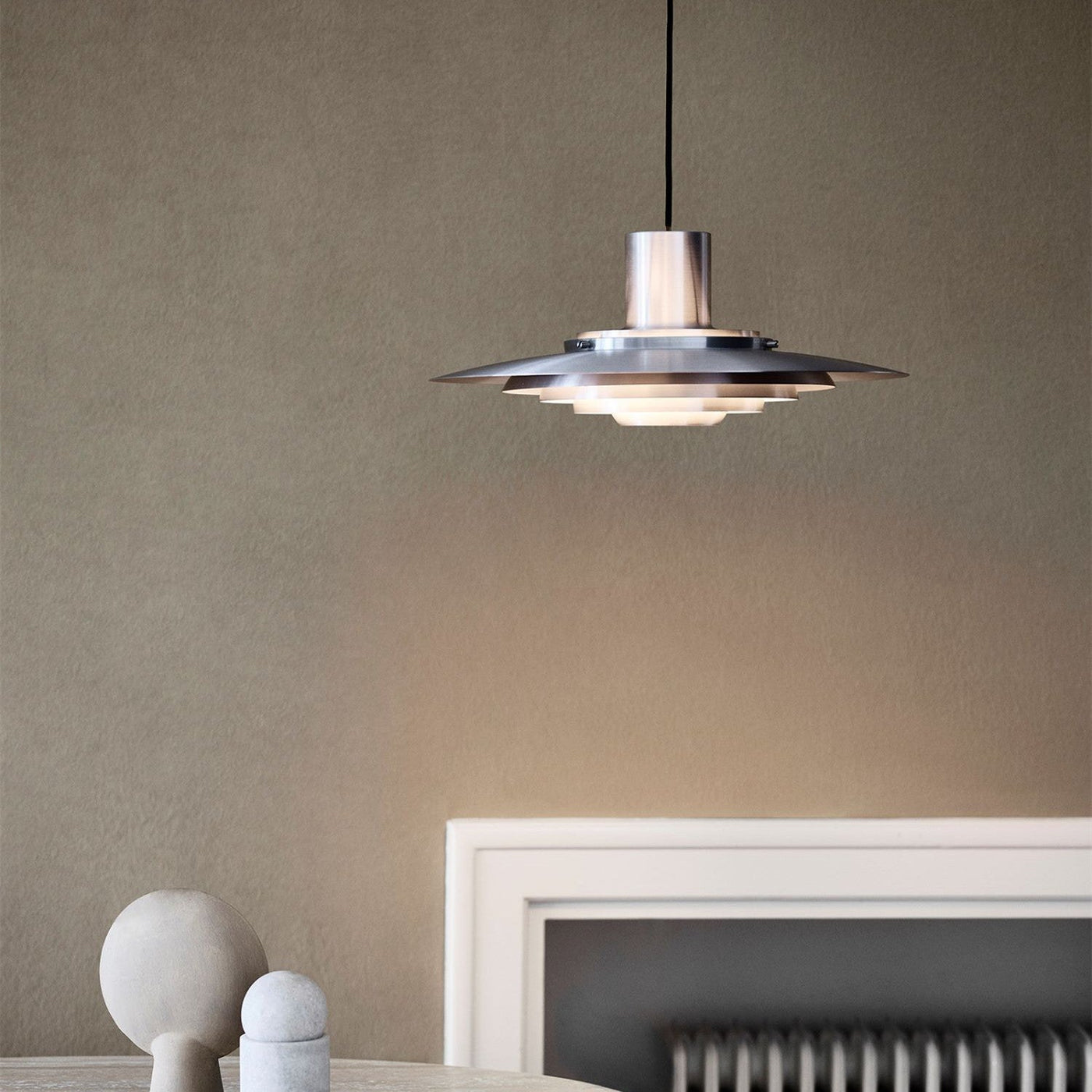 NordalLite - Stylish Aluminium Ceiling Fixture