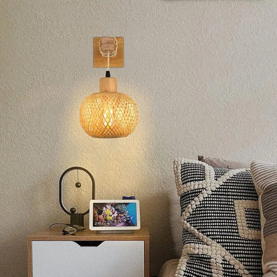 HorizonGlow - Elegant Wall Light for a Stylish Touch