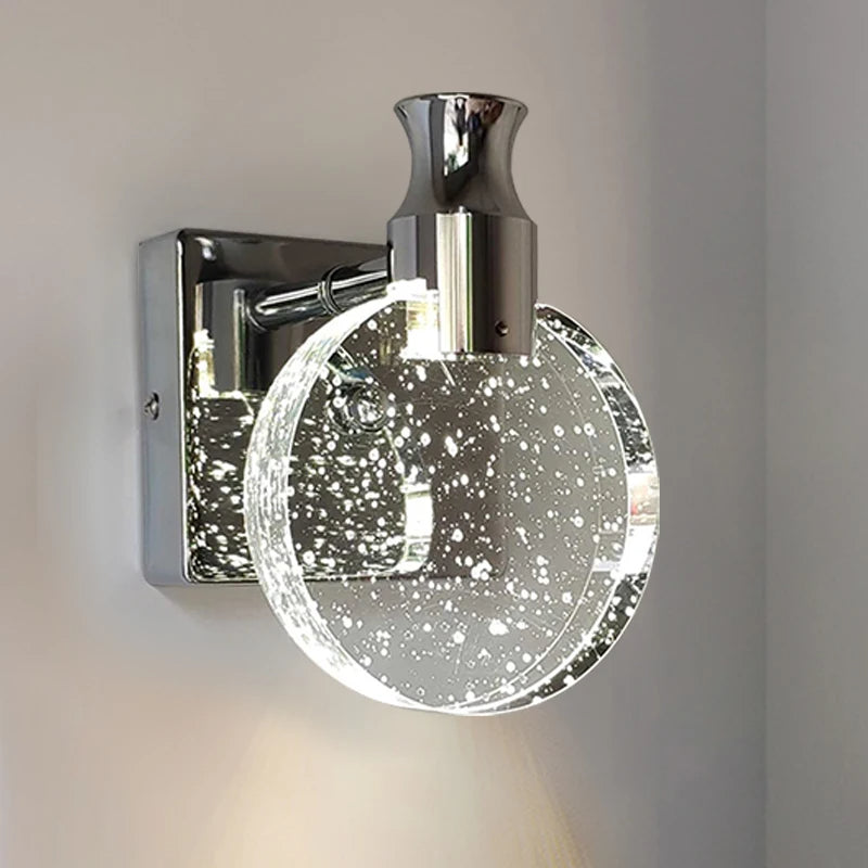 LuxeLoop – Stylish LED Wall Lamp
