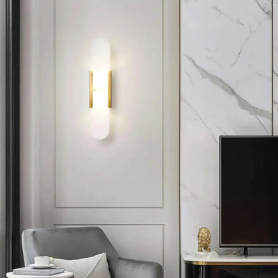 LuxeGlow – Elegant Wall Lamp with Minimalist Silhouette