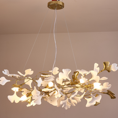 NatureGlow – Elegant Ginkgo Leaf Pendant