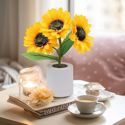 BloomBright - Sunflower Inspired Table Lamp