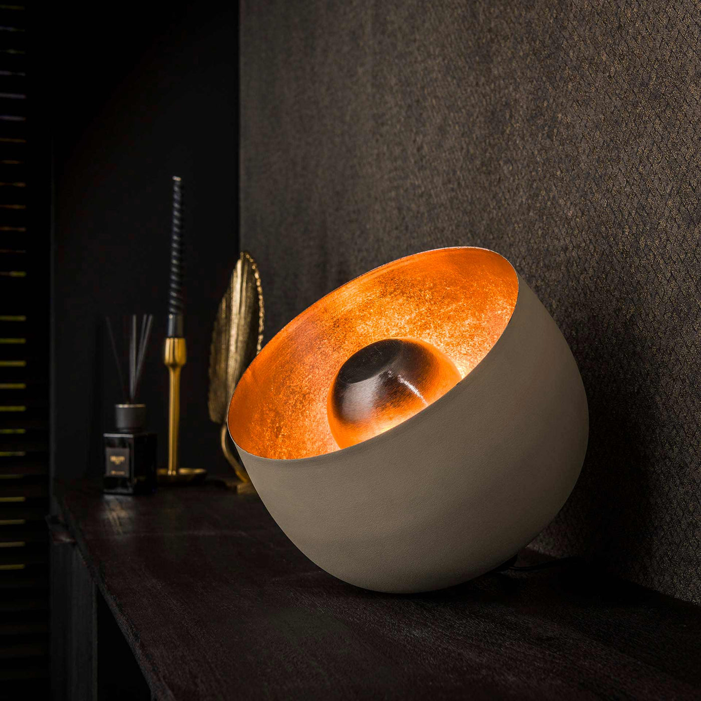 BaselLamp - Elegant Wooden Table Light