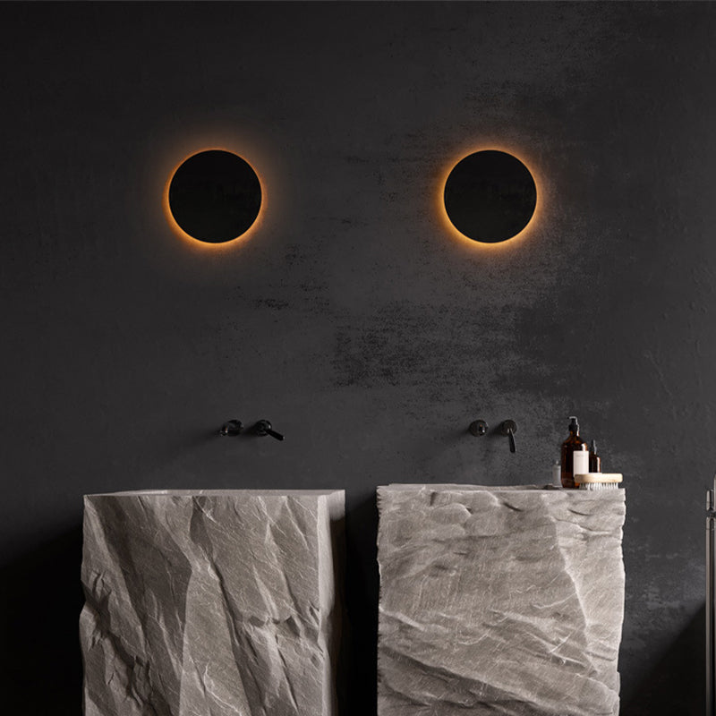 BlackAura – LED Wall Light for Garden & Hall