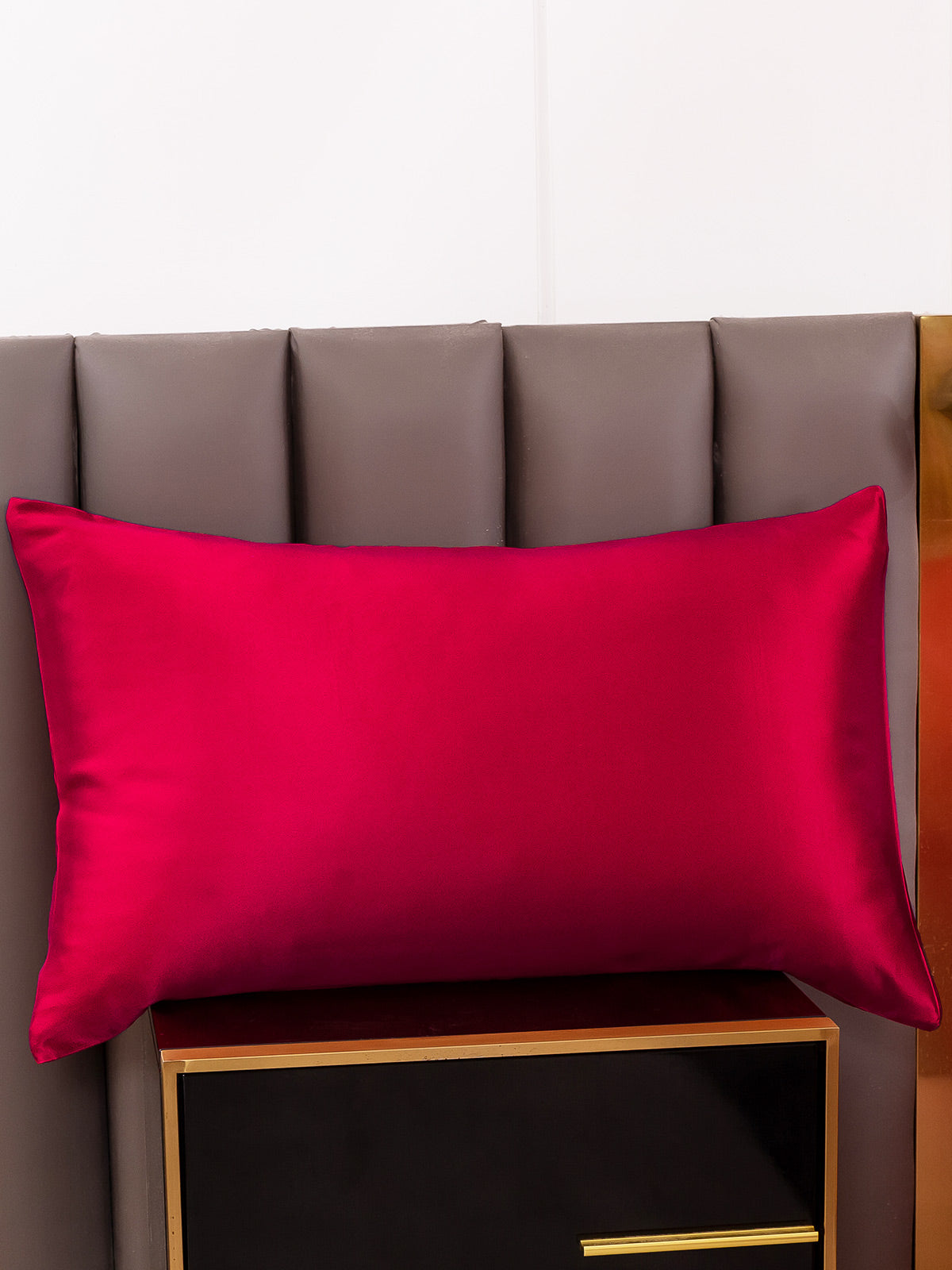 PureSilk - Mulberry Silk Pillowcase with Envelope Closure