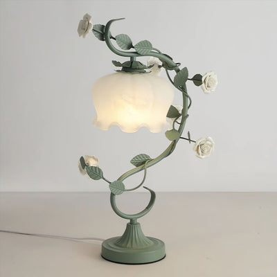 CurvaLight - Table Lamp with Smooth Curve and Simple Flat Base