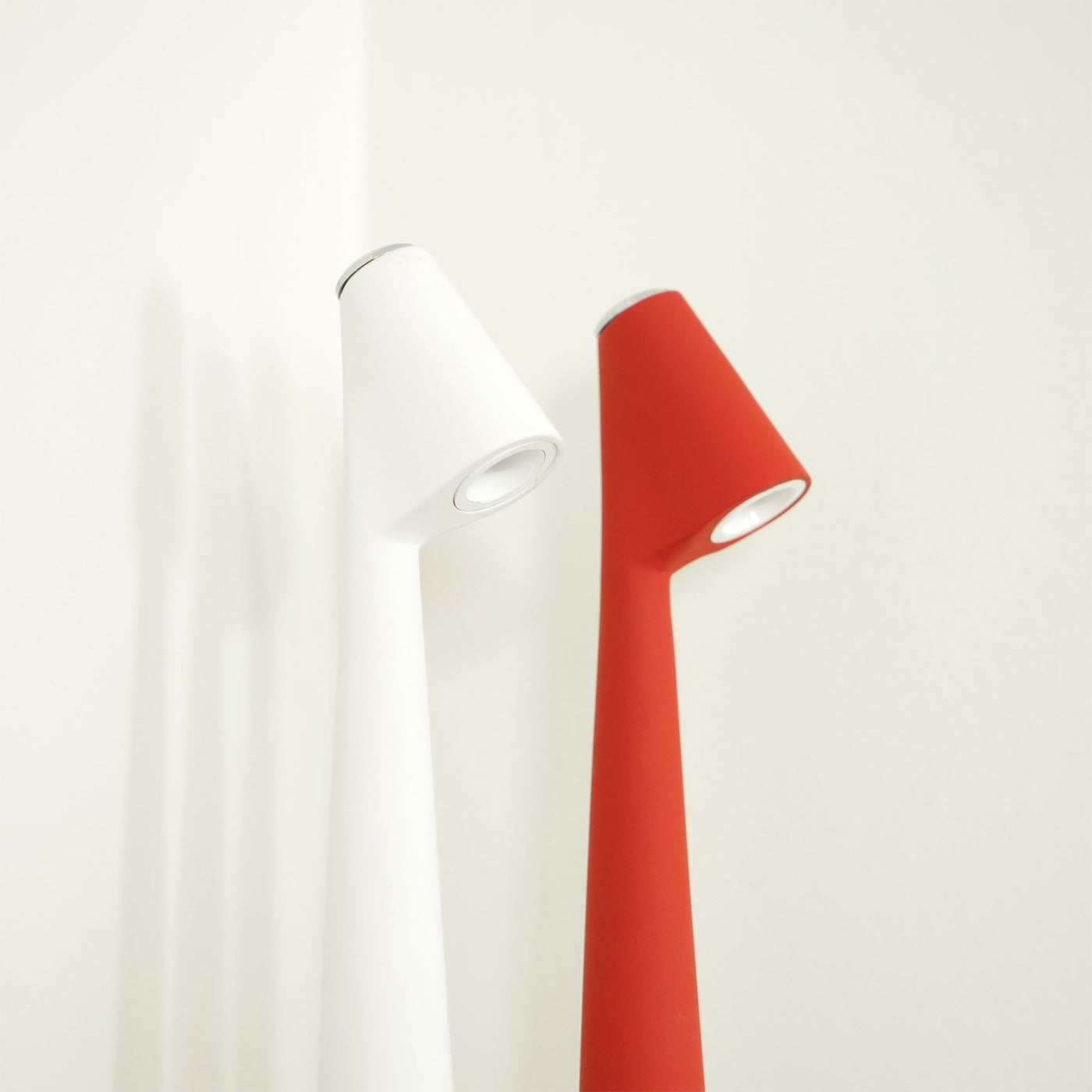 EcoLight – Energy-Efficient Rechargeable Desk Lamp