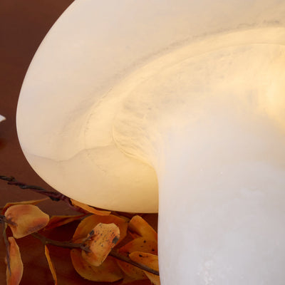 LuminousMushroom - Stylish Alabaster Lamp