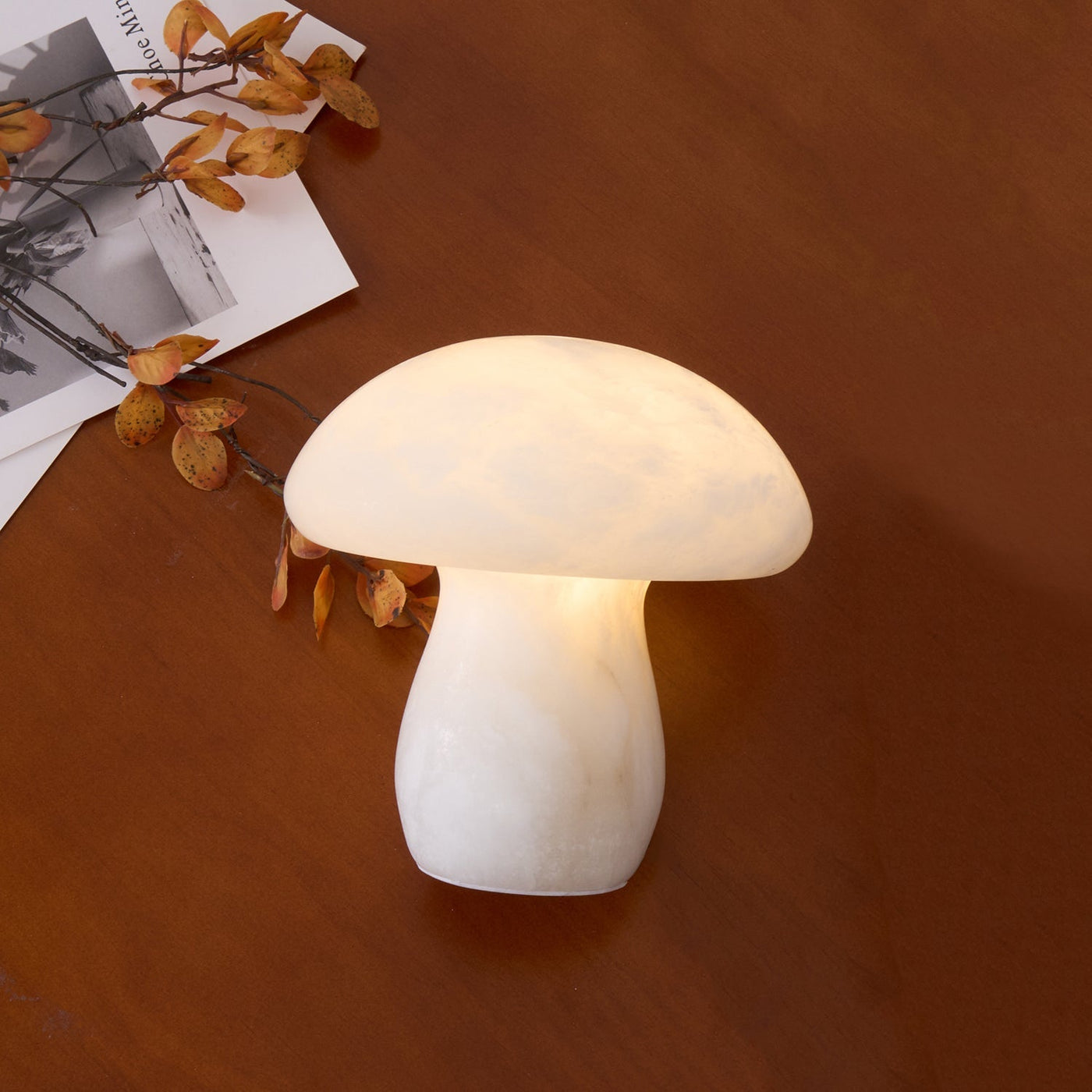 LuminousMushroom - Stylish Alabaster Lamp