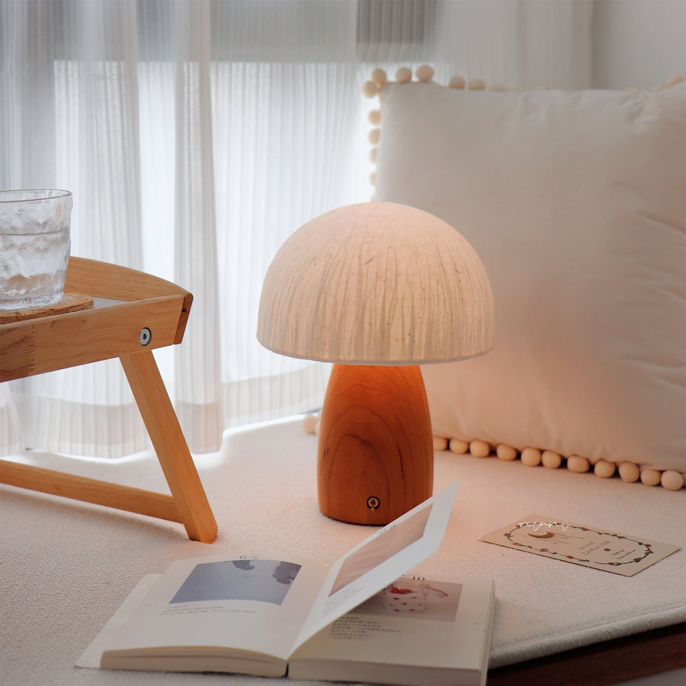 MushroomBeam - Playful Table Lamp with Warm, Cozy Lighting