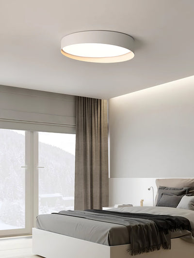 LuxeFinish - Ceiling Lamp with Elegant Design and Soft Glow