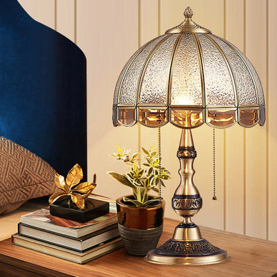 RetroBeam - Nostalgic Desk Lamp with Pull Cord