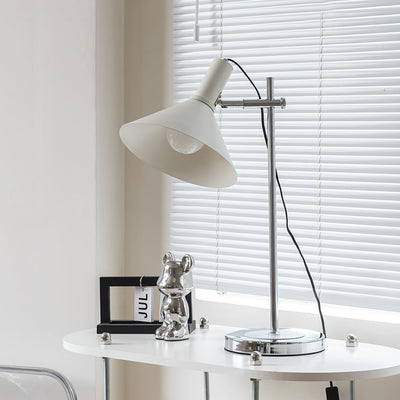 BeamAura - Sleek Table Lamp