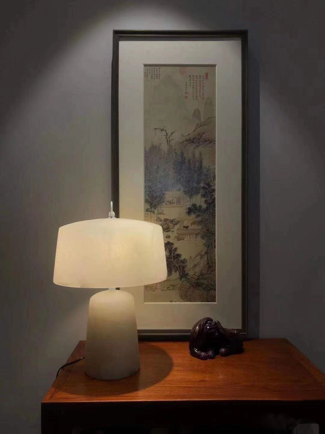 AogaLuxe - Table Lamp with Sophisticated Form and Soft Light Emission