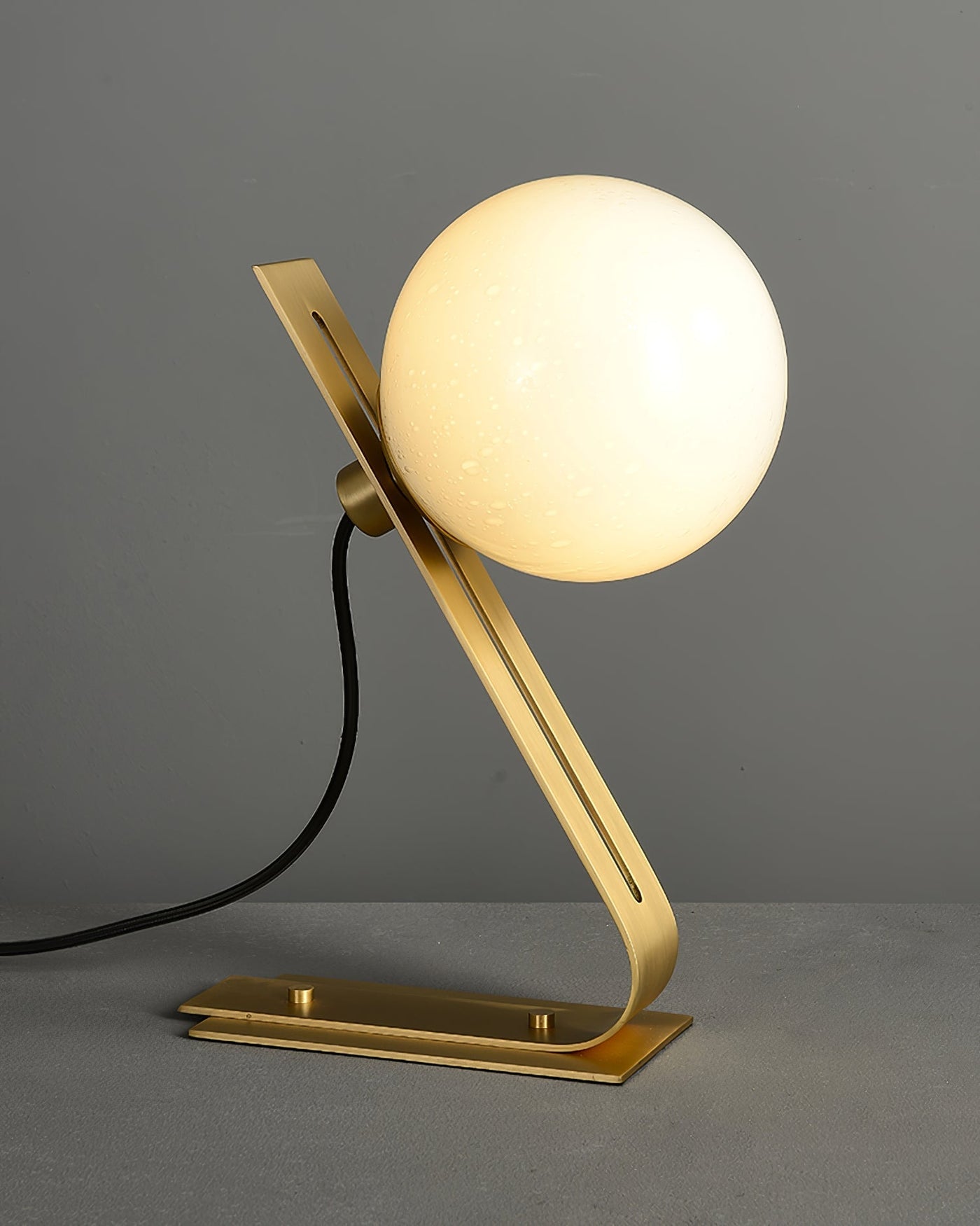 ArandelaGlow - Modern Desk Light