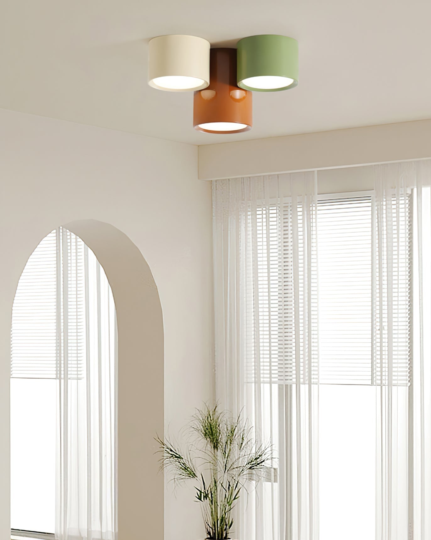 LuxeFusion - Ceiling Lamp with Integrated Materials and Warm Light