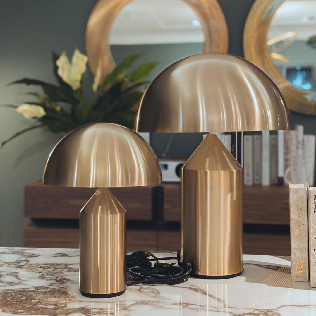 BrightTip - Minimalist Table Lamp