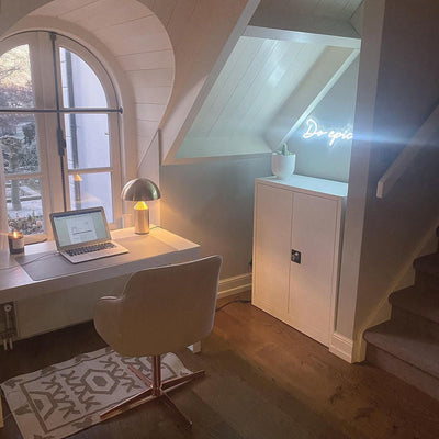 BrightTip - Minimalist Table Lamp
