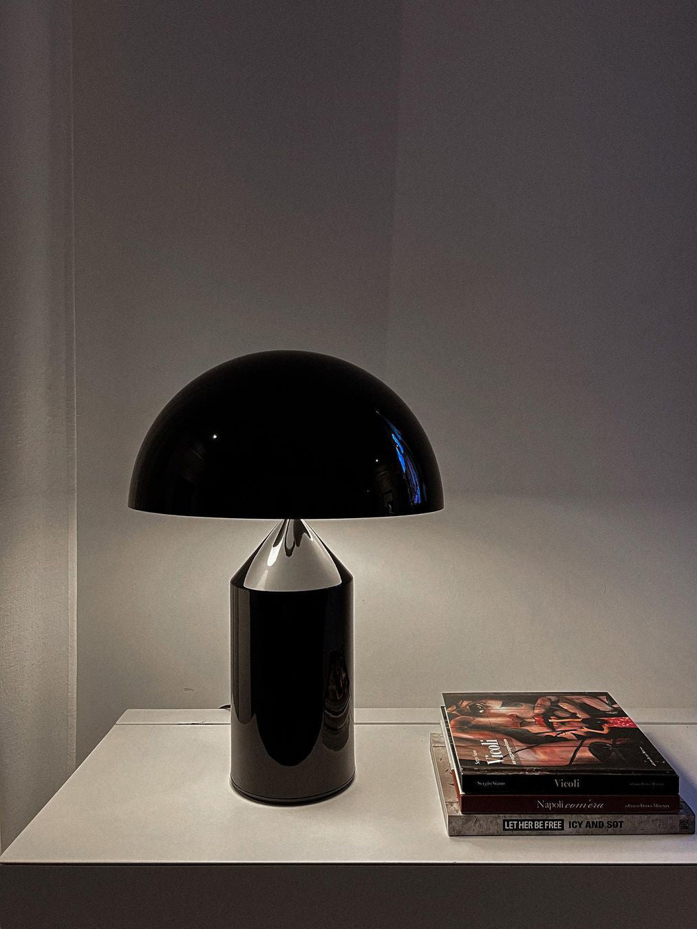 BrightTip - Minimalist Table Lamp