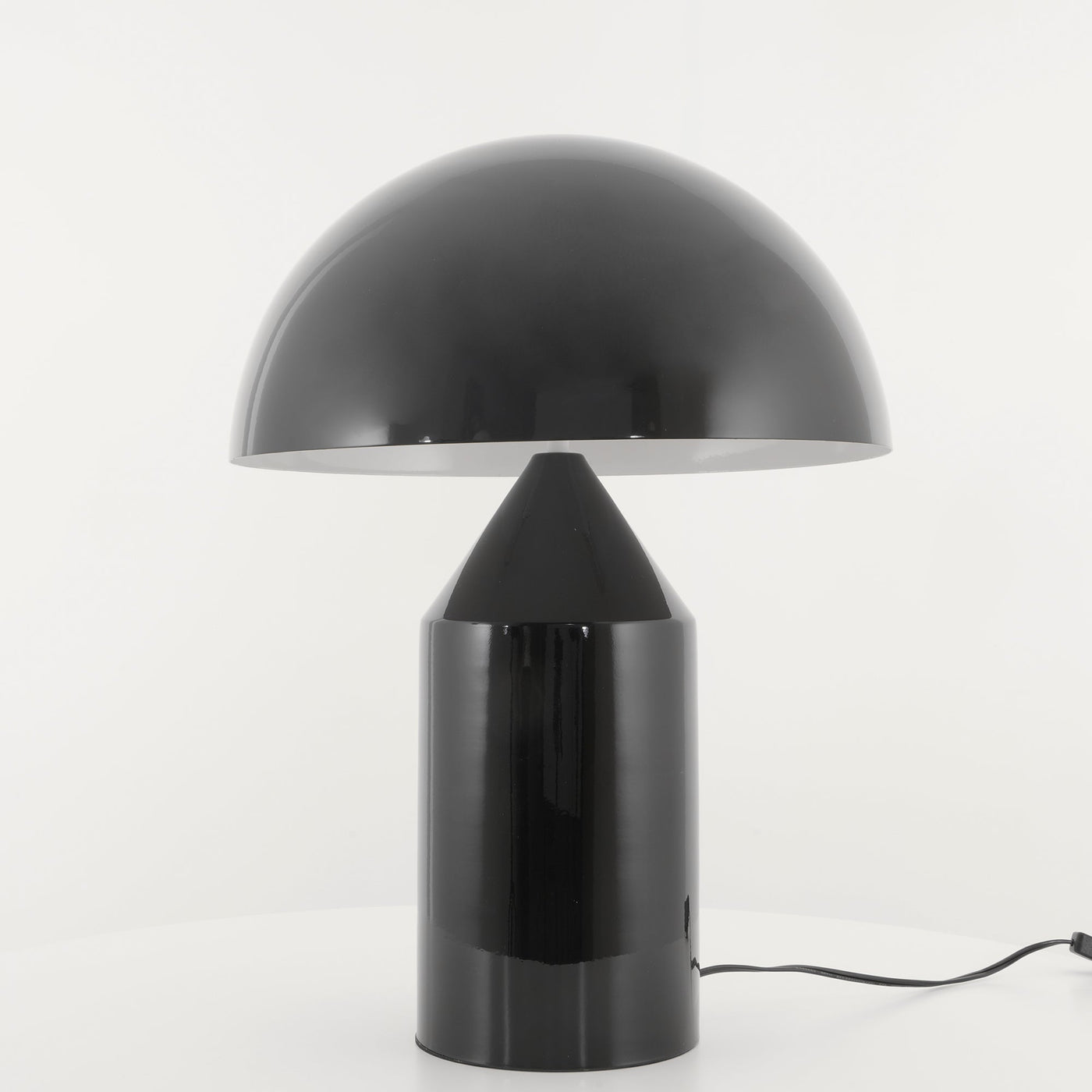 BrightTip - Minimalist Table Lamp