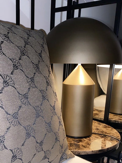BrightTip - Minimalist Table Lamp