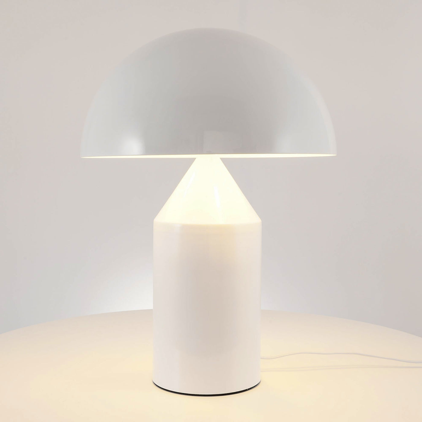 BrightTip - Minimalist Table Lamp