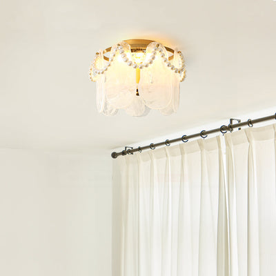 LuxePearl - Ceiling Light with Pearls and Subtle Light Spread