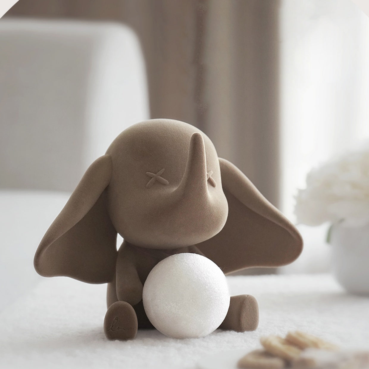 JumboGlow - Small Elephant Lamp