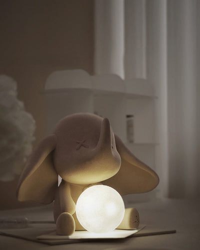 JumboGlow - Small Elephant Lamp