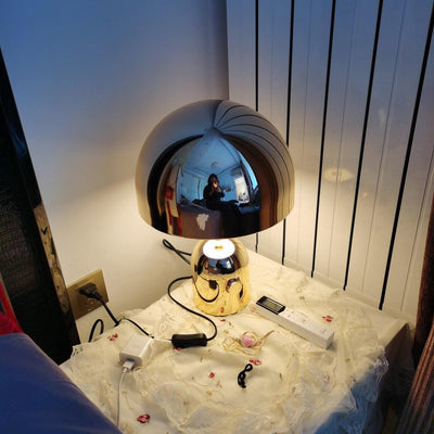 ChimeGlow – Clock-Inspired Elegant Table Lamp
