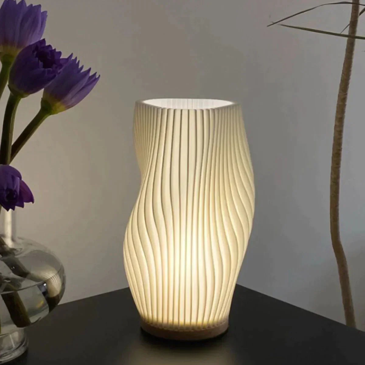 CalmGlow – Elegant Wave Table Lamp