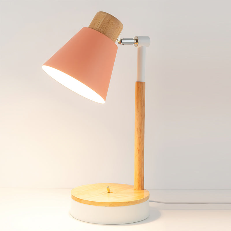LunaAura - Stylish Desk Lamp