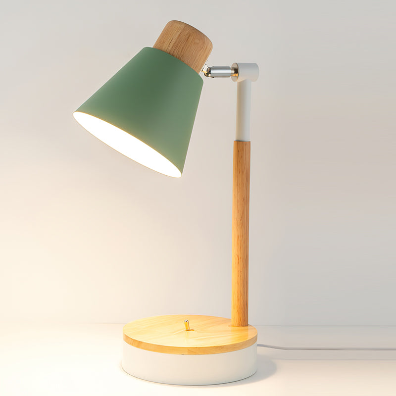 LunaAura - Stylish Desk Lamp