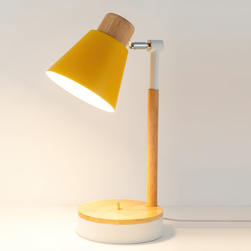 LunaAura - Stylish Desk Lamp