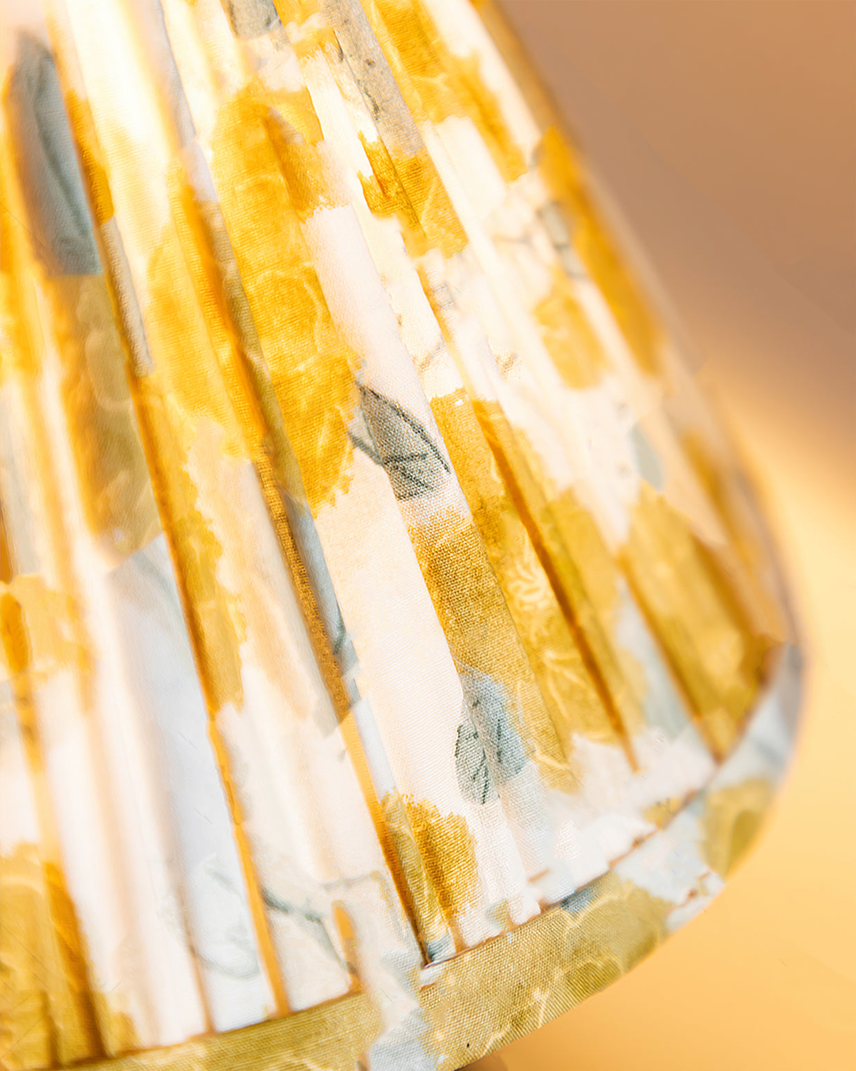 LuxeBobbinGlow - Sleek Desk Lamp