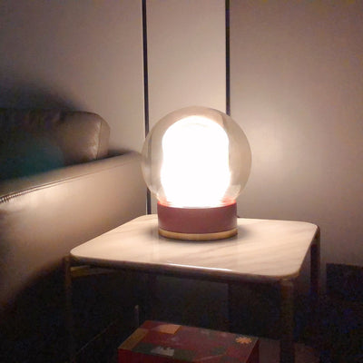 LuxeBoule - Table Lamp with Geometric Shape and Cozy Light Diffusion