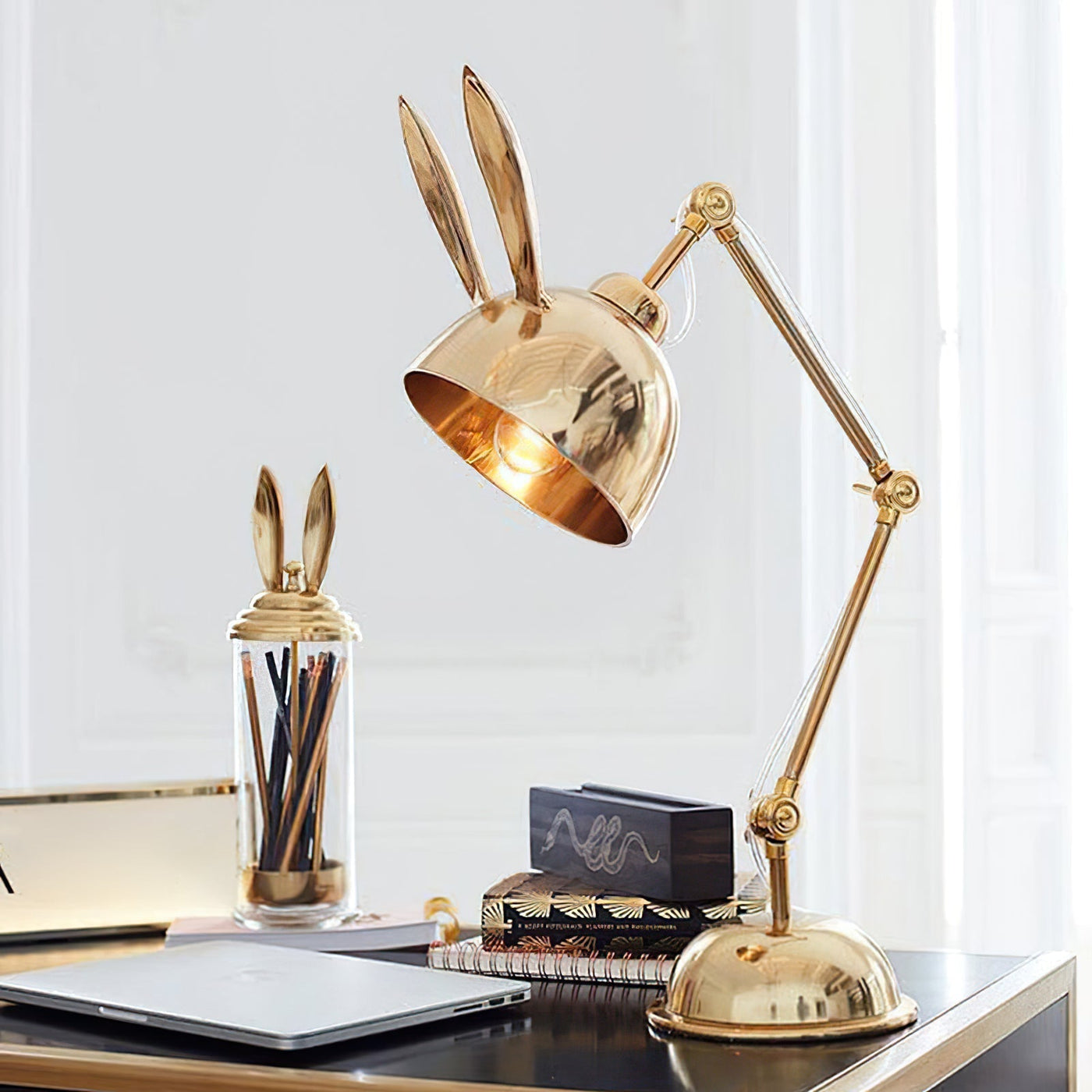 HareLuxe – Golden Rabbit Eared Table Lamp