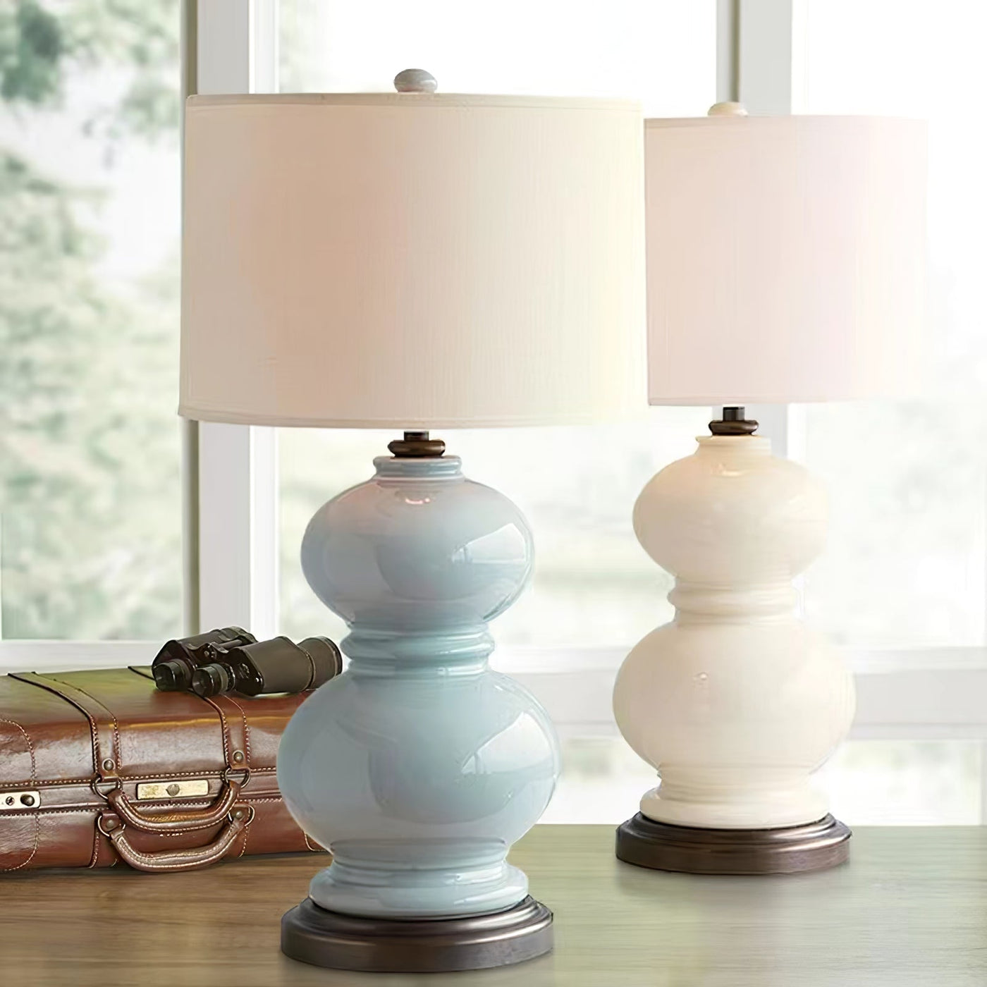 CeramicSphere - Table Lamp with Gourd-Inspired Shape and Cozy Radiance