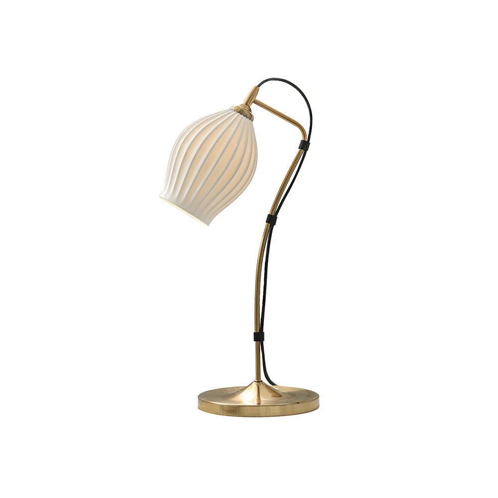 LumeCurve – Elegant Ceramic Table Lamp with Ribbed Texture