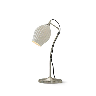 LumeCurve – Elegant Ceramic Table Lamp with Ribbed Texture