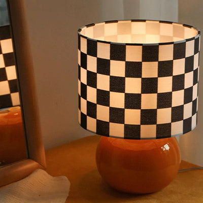 CubeAura - Elegant Geometric Table Lamp